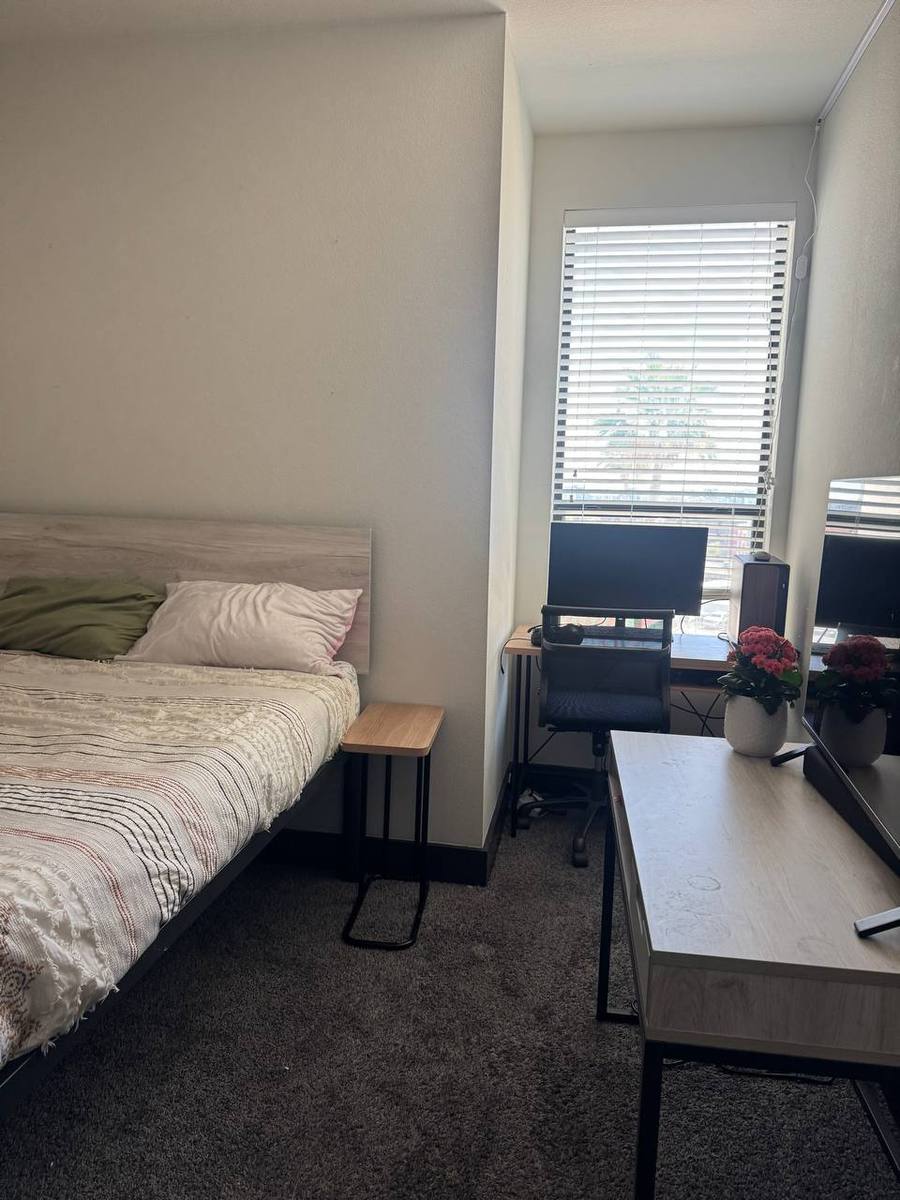 Private bedroom with queen bed