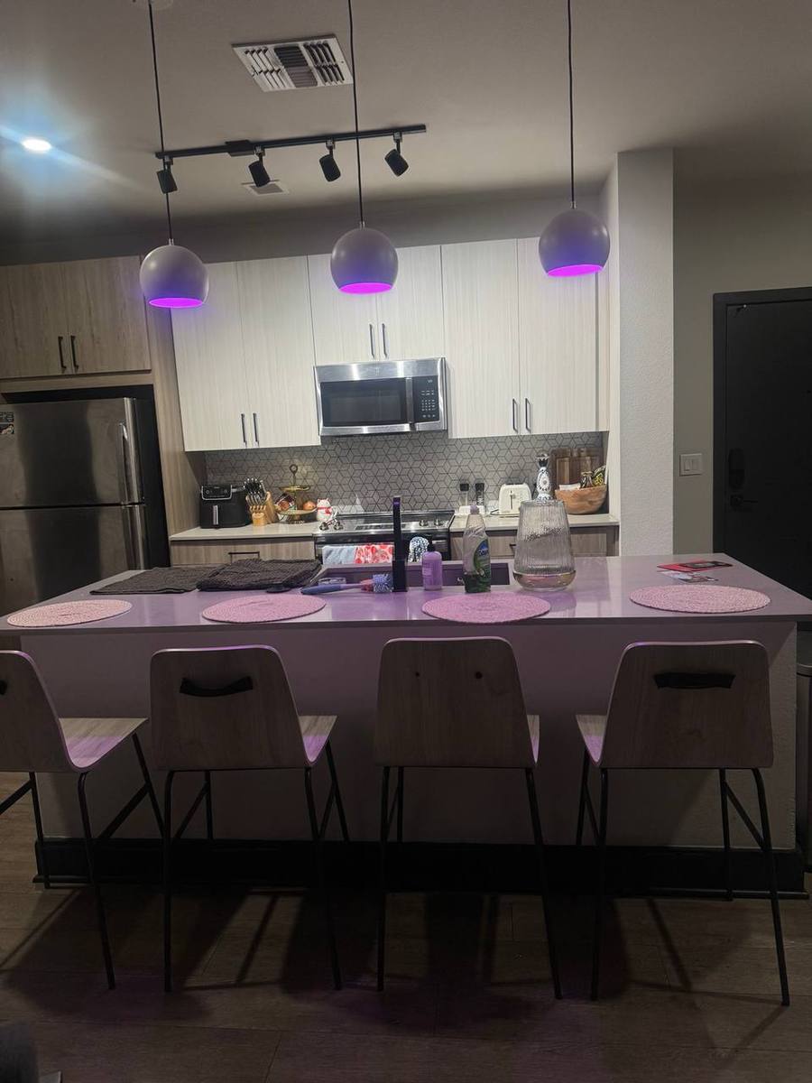 Kitchen island detail